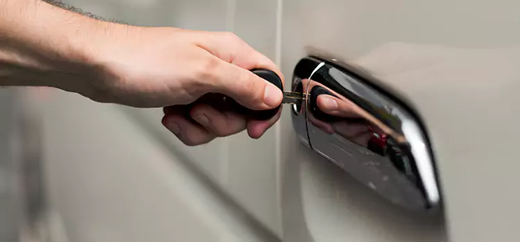 Why Choose Our Auto Locksmith Team in Canton, OH?
